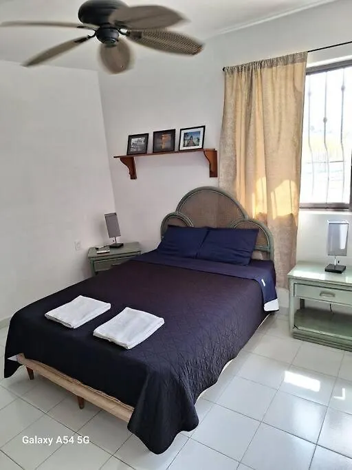 Casa Para Mas 20 Personas Con Alberca En Su Interior Cancún Casa de Férias