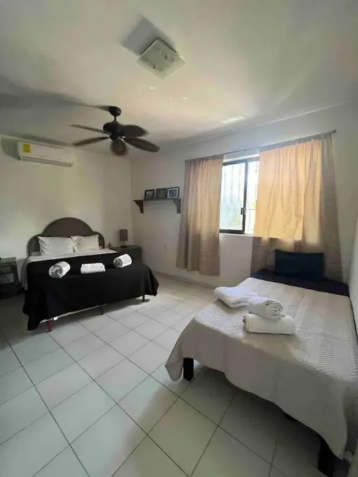 Casa de Férias Casa Para Mas 20 Personas Con Alberca En Su Interior Cancún