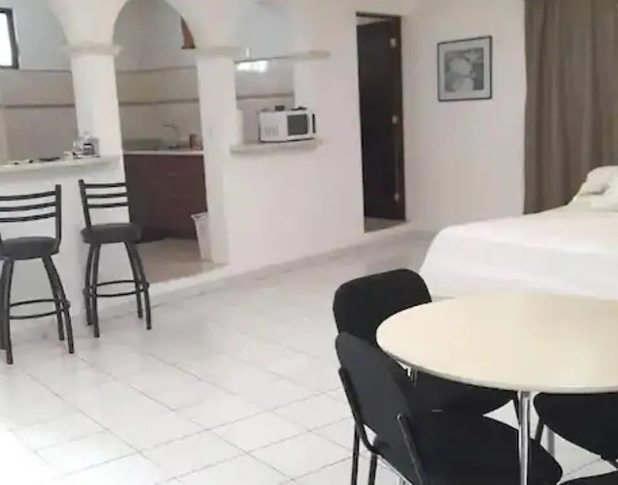 Casa Para Mas 20 Personas Con Alberca En Su Interior Cancún Casa de Férias